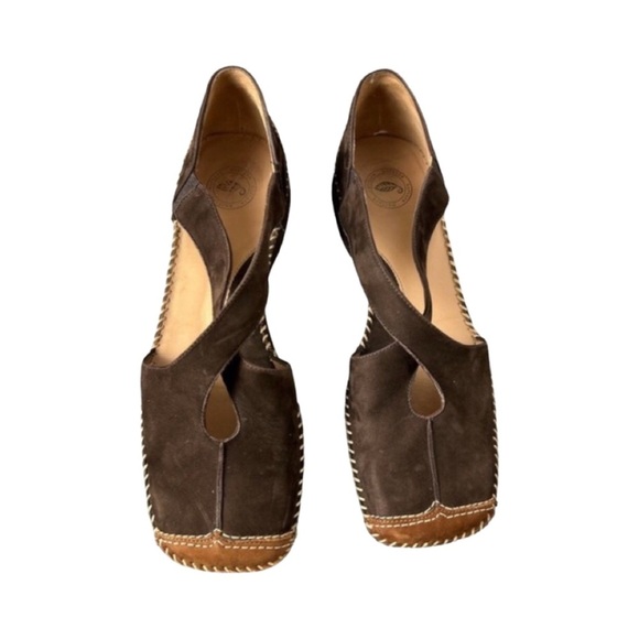 NURTURE Brown Leather Stitch Closed Toe Sandals - Picture 1 of 12